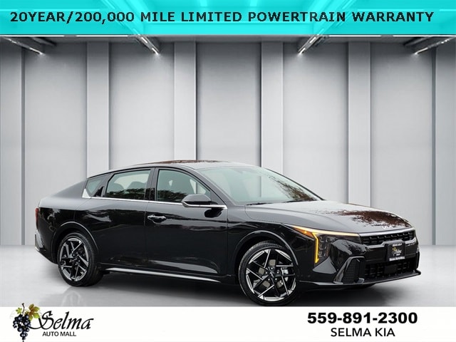 2025 Kia K4 GT-Line's photo