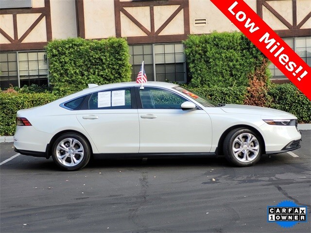 2023 Honda Accord LX photo 2