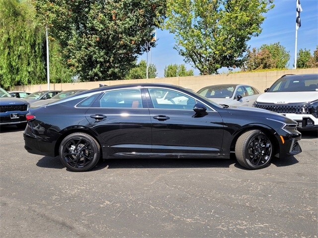 2026 Kia K5 GT-Line photo 3