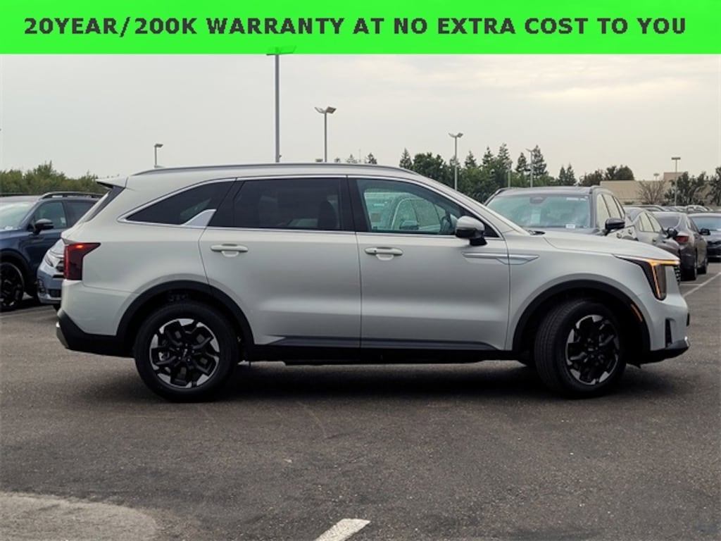 New 2026 Kia Sorento S SUV