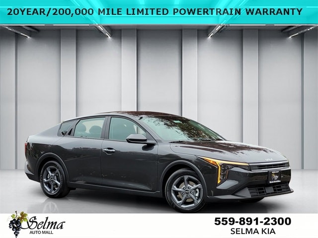 2025 Kia K4 LXS's photo