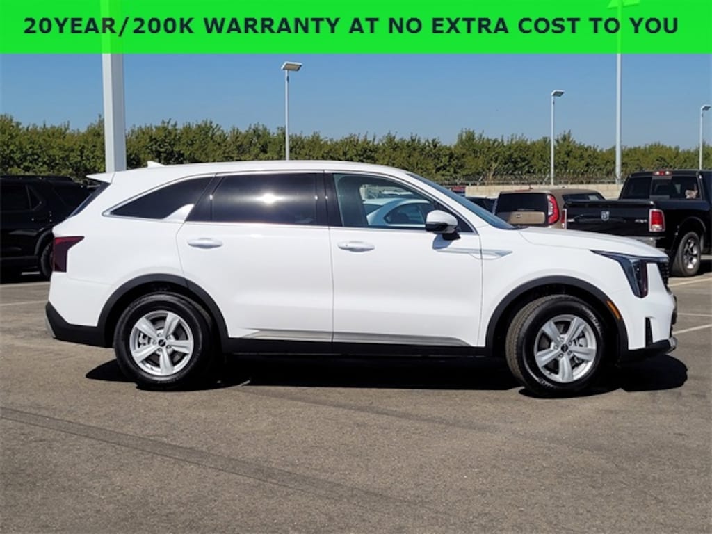 New 2026 Kia Sorento LX SUV
