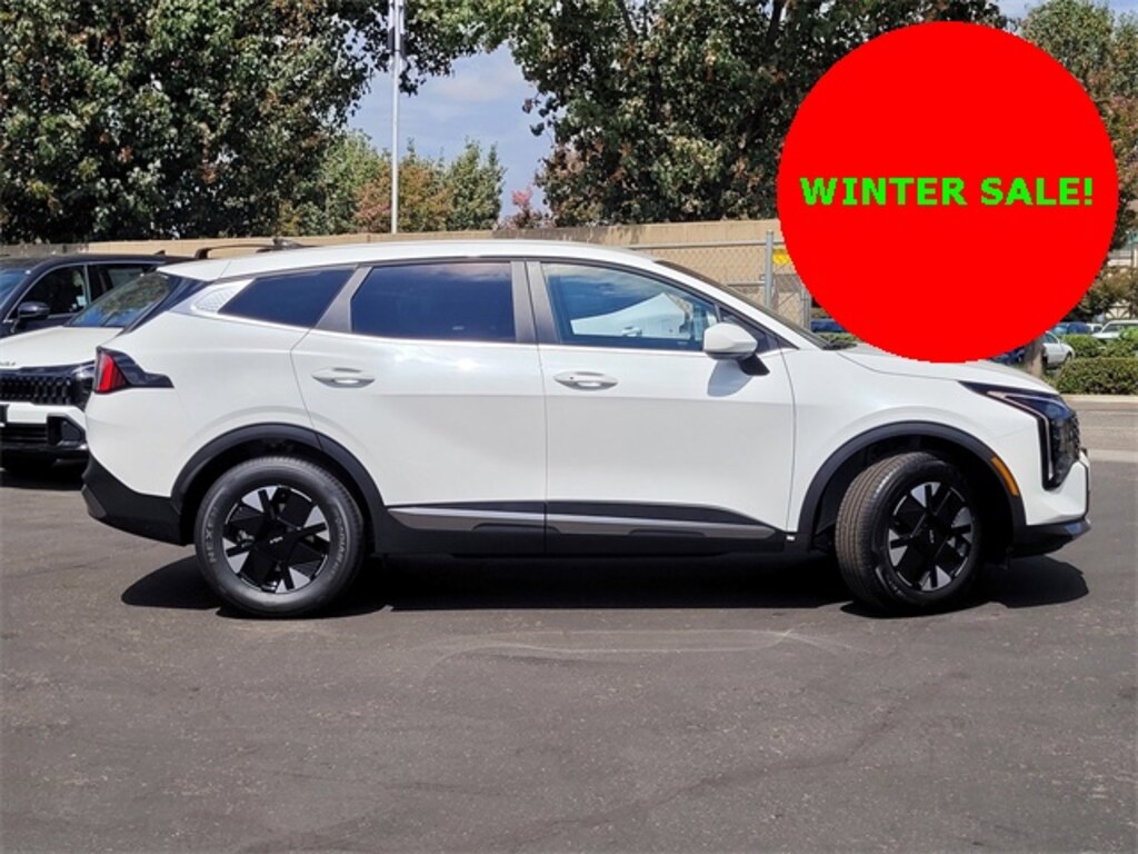 New 2026 Kia Sportage Hybrid LX SUV