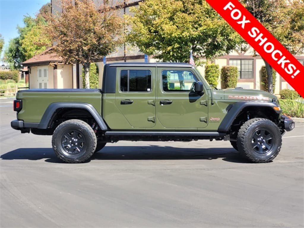 Used 2023 Jeep Gladiator Mojave Truck Crew Cab