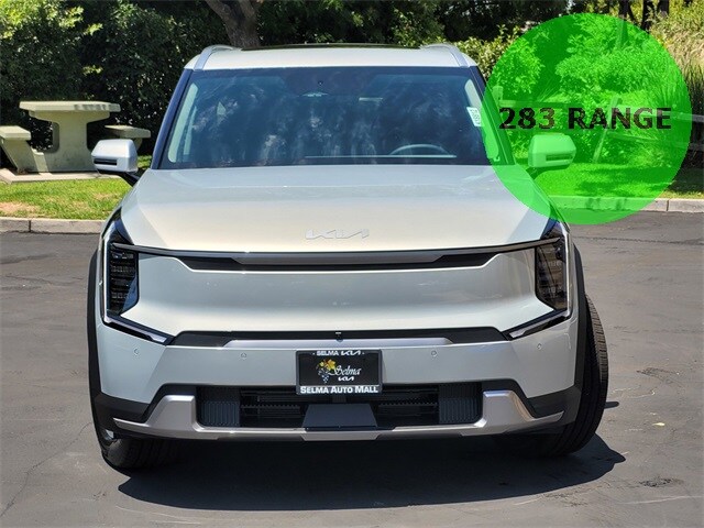 2026 Kia EV9 Wind photo 2