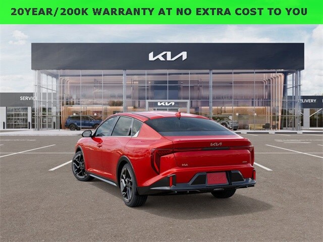2025 Kia K4 GT-Line photo 3