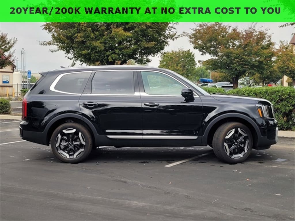 New 2025 Kia Telluride S SUV