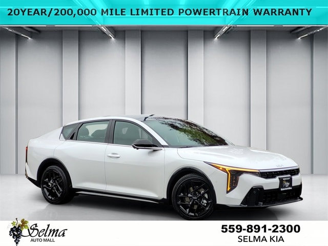 2025 Kia K4 GT-Line Turbo's photo