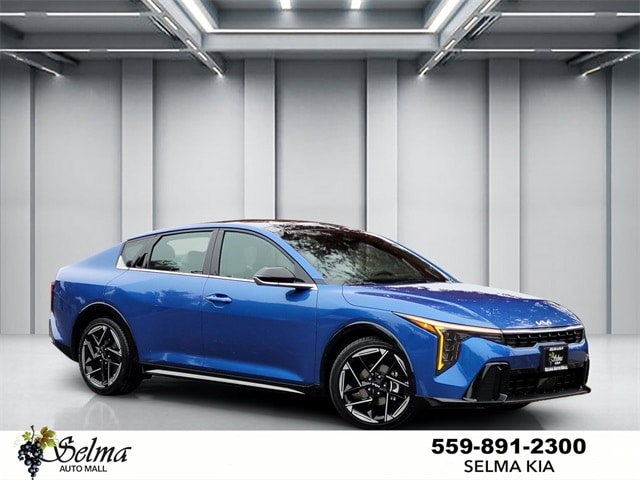 2025 Kia K4 GT-Line's photo