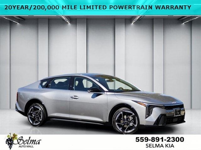 2025 Kia K4 GT-Line's photo