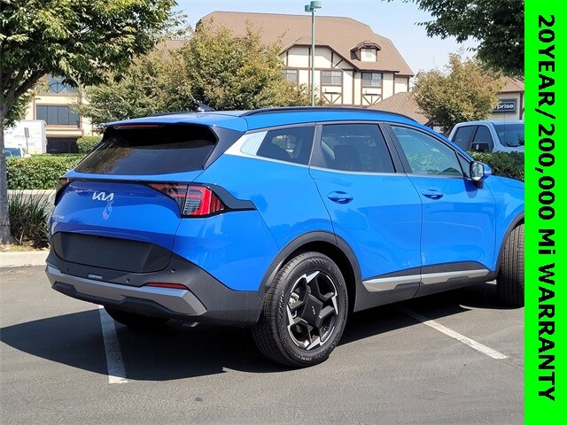 2026 Kia Sportage EX photo 4