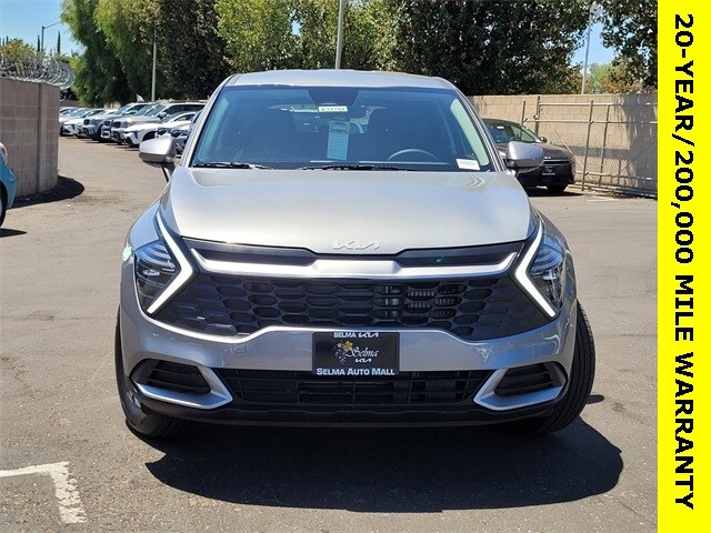 2025 Kia Sportage Hybrid LX photo 2