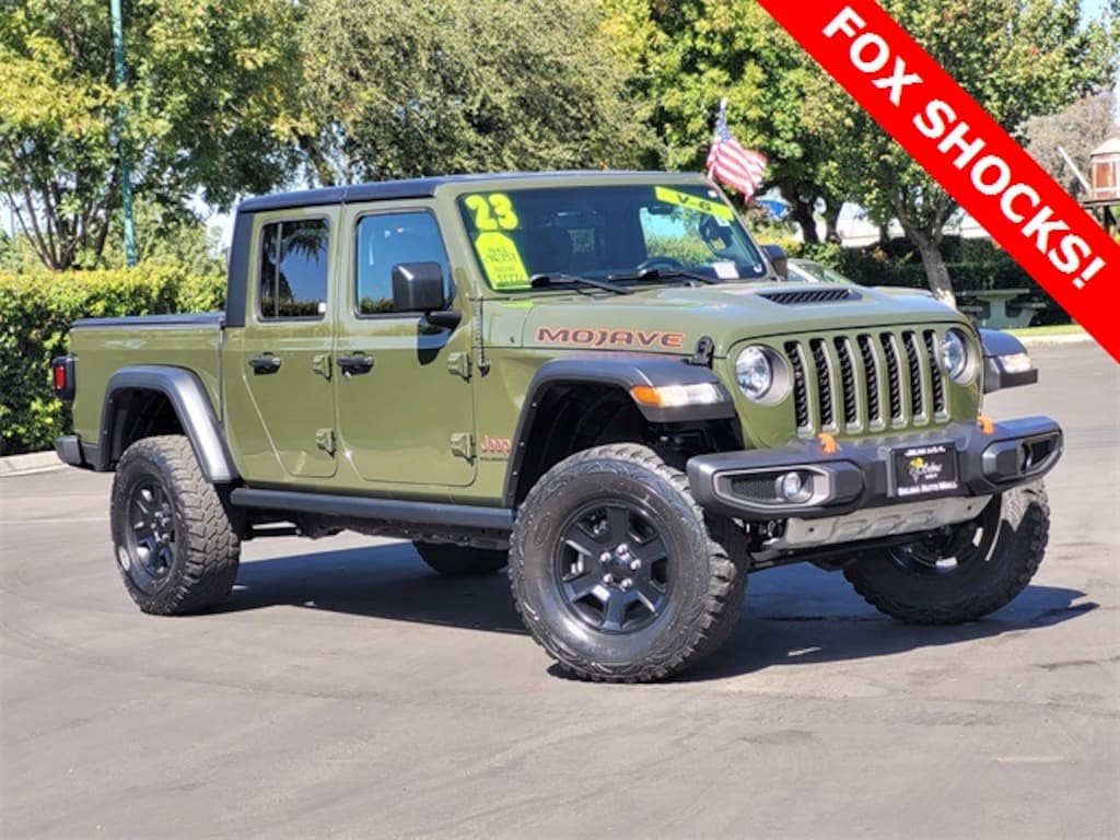 Used 2023 Jeep Gladiator Mojave Truck Crew Cab