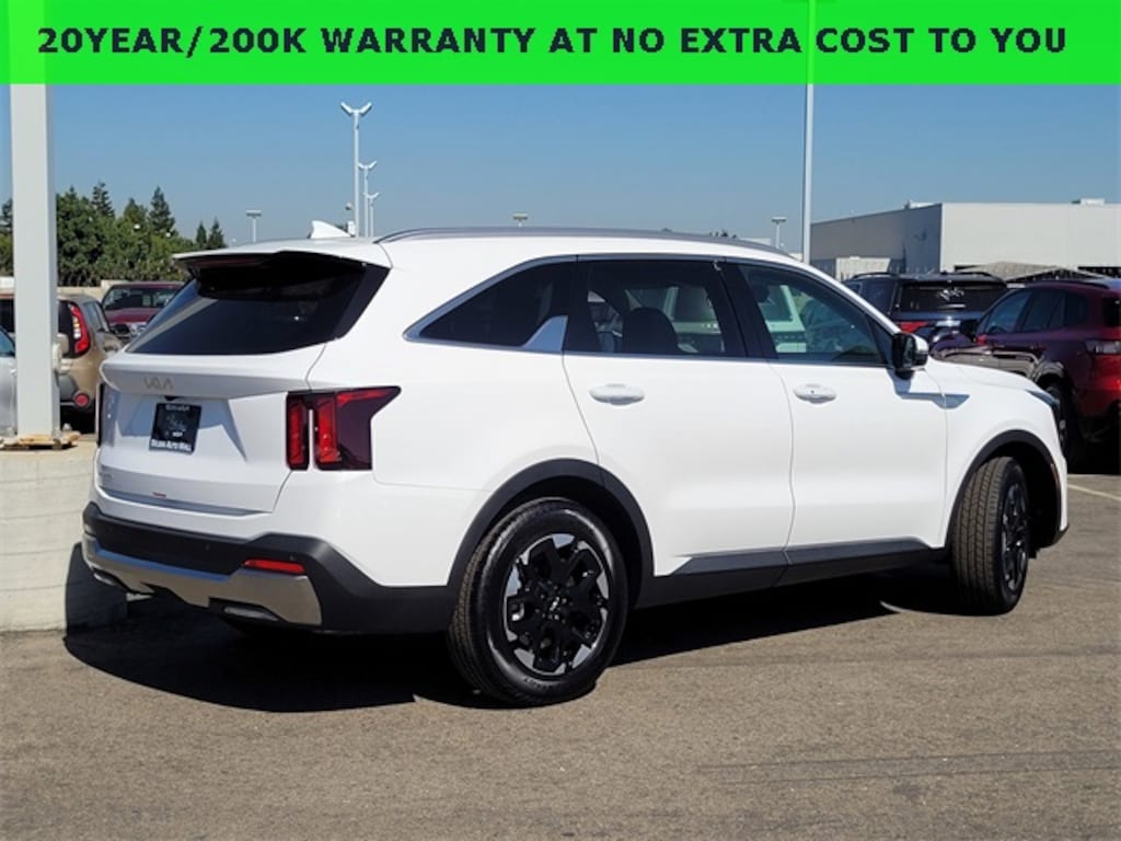 New 2026 Kia Sorento S SUV