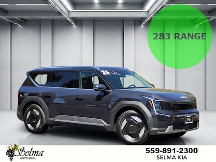 2026 Kia EV9 Wind SUV