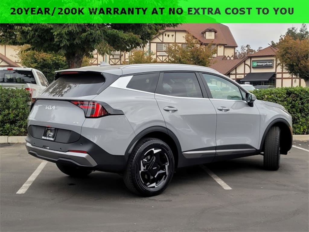New 2026 Kia Sportage Hybrid EX SUV