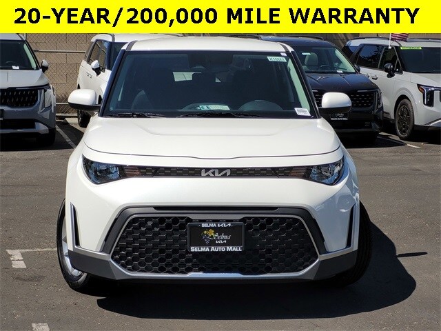 2025 Kia Soul S photo 2