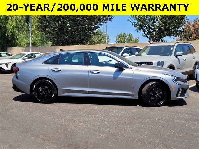 2026 Kia K5 GT-Line photo 3