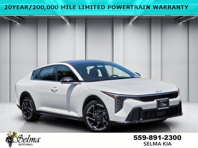 2025 Kia K4 GT-Line's photo