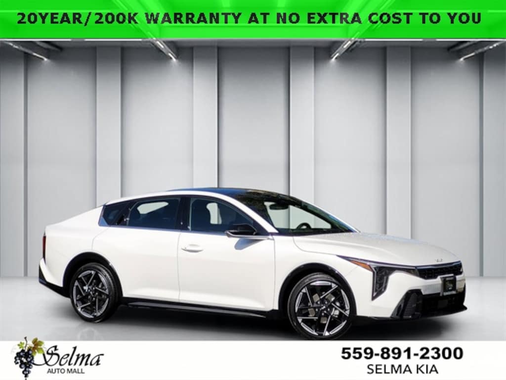 New 2025 Kia K4 GT-Line Sedan