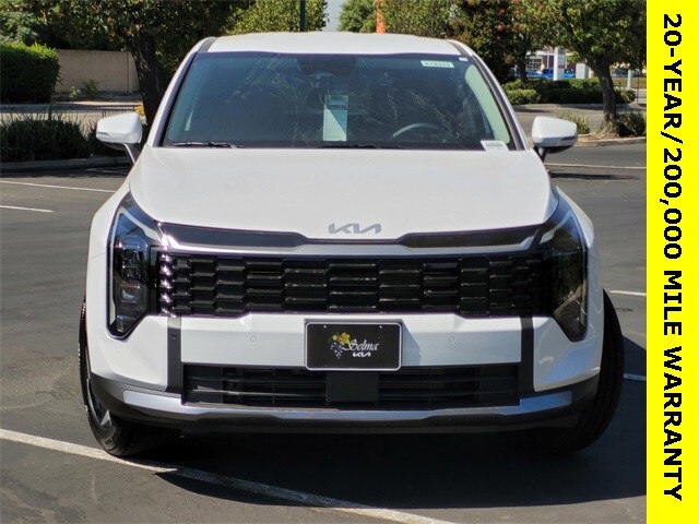 2026 Kia Sportage EX photo 2