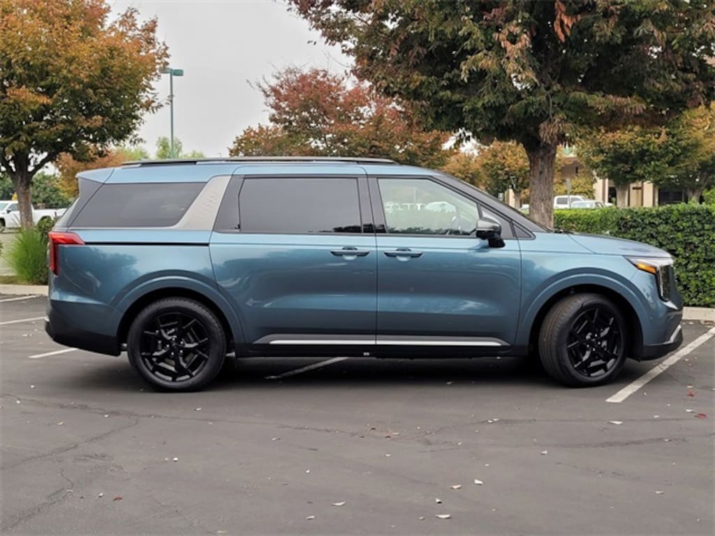 New 2026 Kia Carnival Hybrid SX Prestige Van Passenger Van