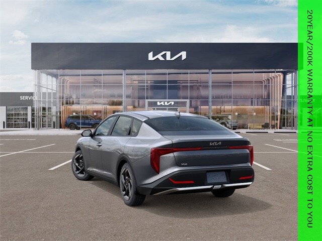 2025 Kia K4 EX photo 4