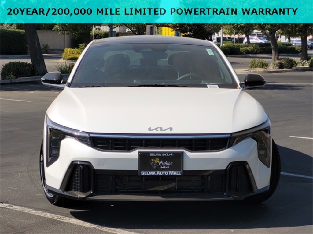 New 2025 Kia K4 GT-Line Sedan