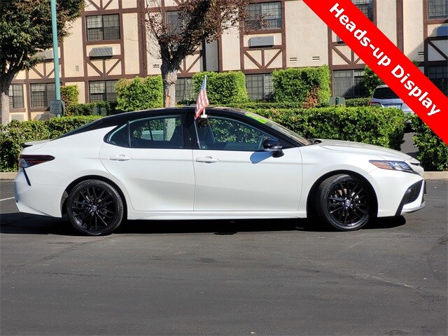 2023 Toyota Camry XSE V6 photo 4