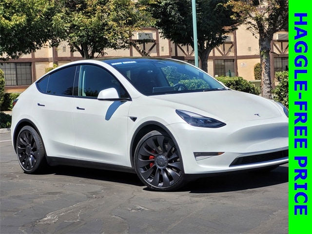 Used 2022 Tesla Model Y Performance with VIN 7SAYGDEF4NF448272 for sale in Selma, CA