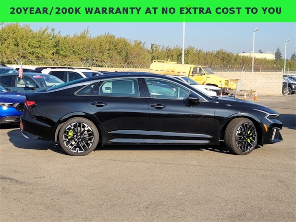 New 2026 Kia K5 GT Sedan