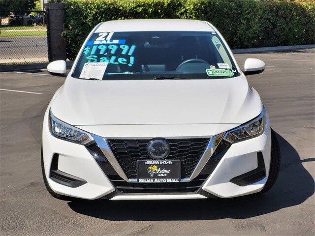 2021 Nissan Sentra SV photo 2