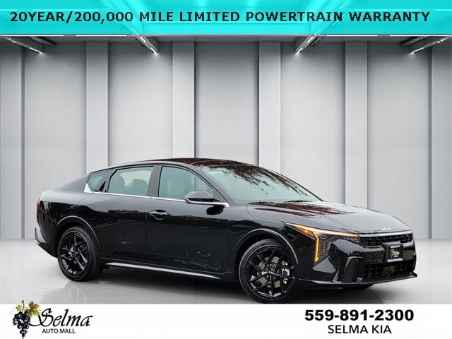 2025 Kia K4 GT-Line Turbo's photo