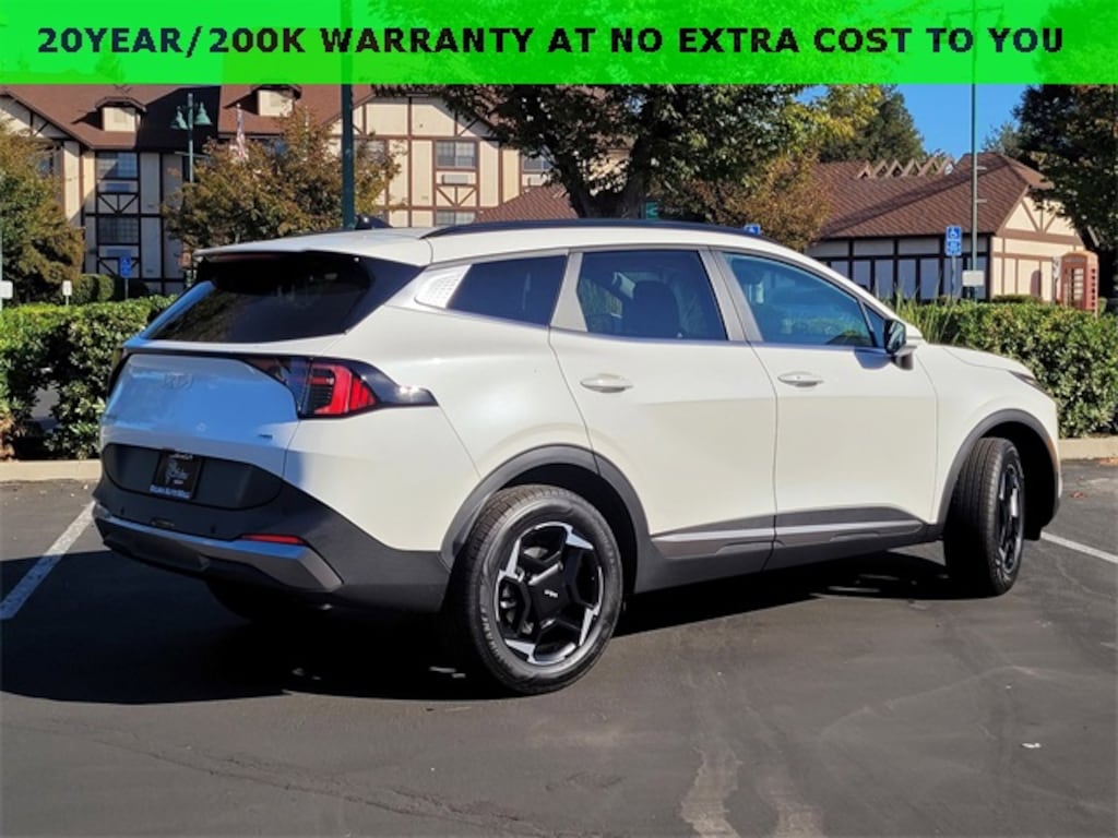 New 2026 Kia Sportage Hybrid EX SUV