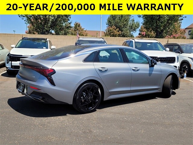 2026 Kia K5 GT-Line photo 4