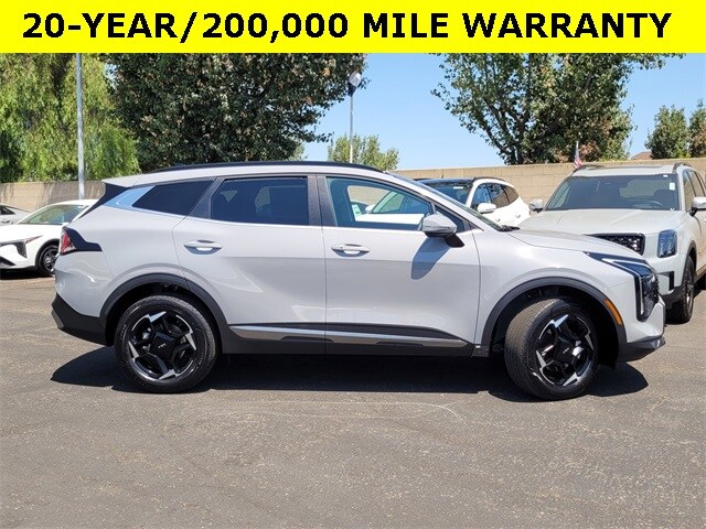 2026 Kia Sportage Hybrid EX photo 3