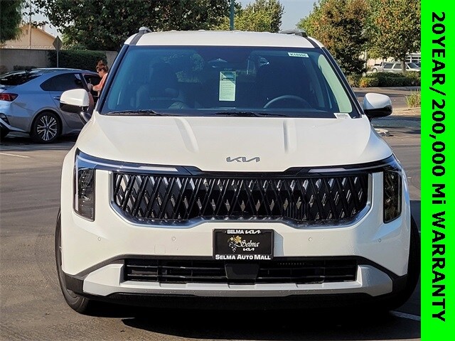 2026 Kia Carnival EX photo 2