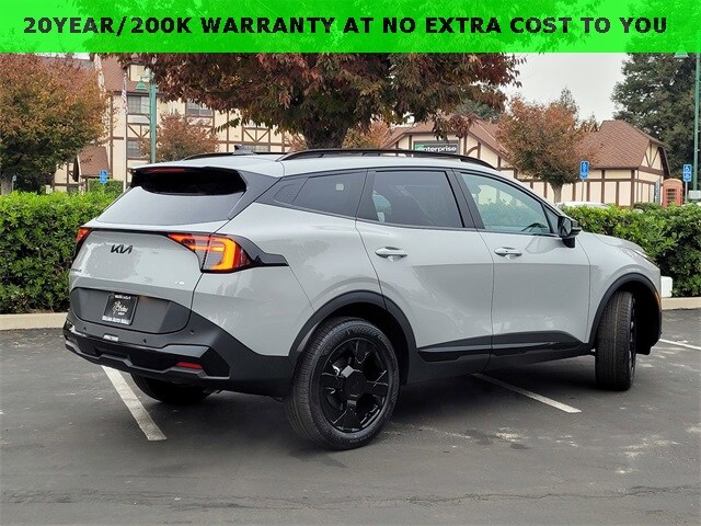 2026 Kia Sportage X-Line photo 4