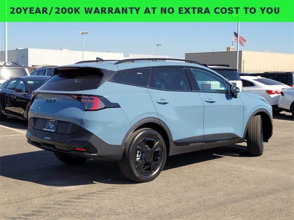 New 2026 Kia Sportage Hybrid X-Line SUV