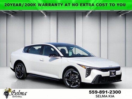 2025 Kia K4 GT-Line Sedan