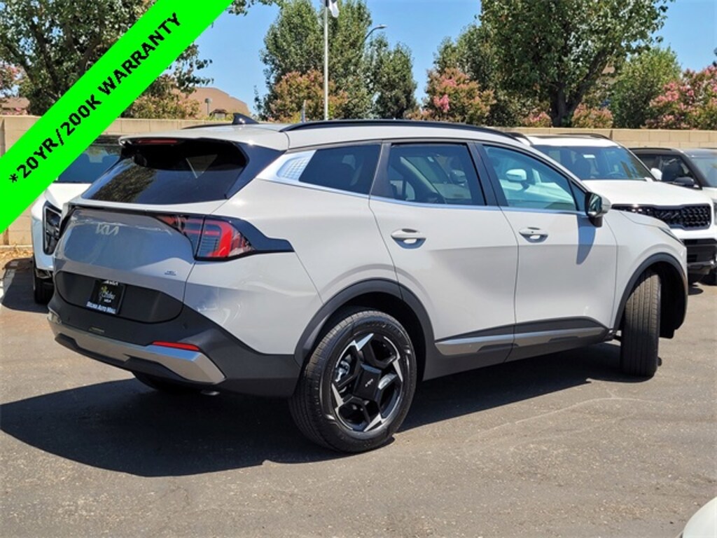 New 2026 Kia Sportage Hybrid EX SUV