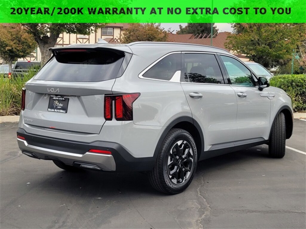 New 2026 Kia Sorento S SUV
