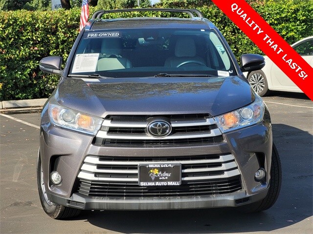2017 Toyota Highlander XLE photo 3