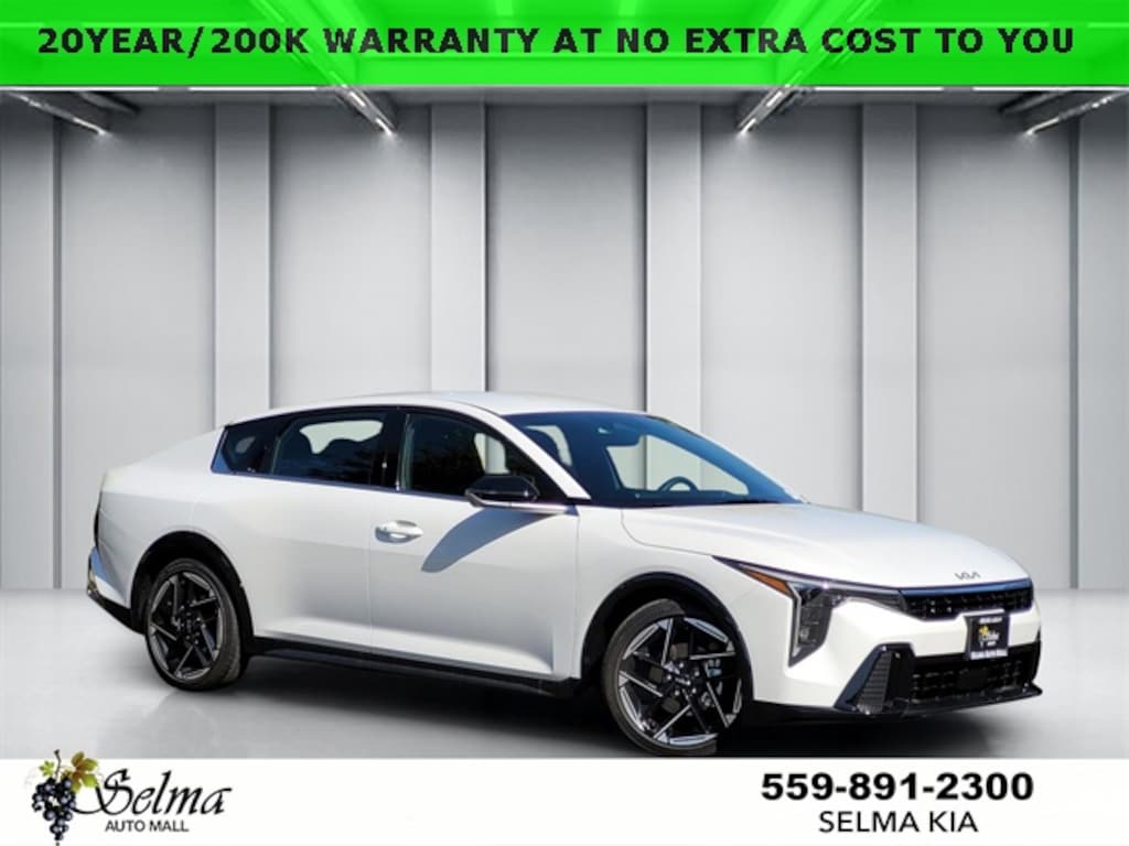 New 2025 Kia K4 GT-Line Sedan