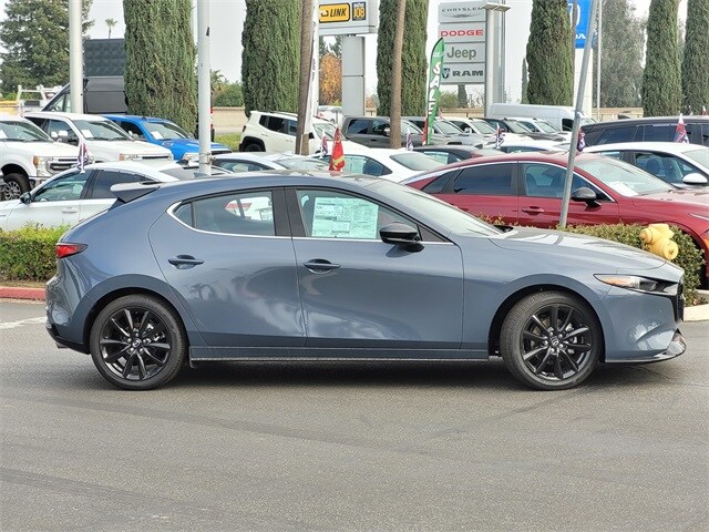 2025 Mazda Mazda3 Hatchback 2.5 Turbo Premium Plus photo 3