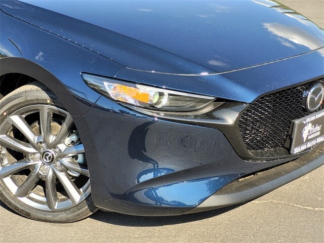 2024 Mazda Mazda3 Hatchback 2.5 s Preferred photo 3