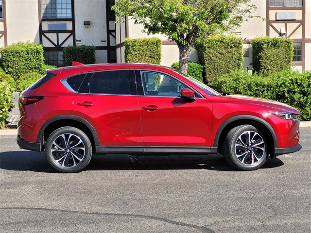 2023 Mazda CX-5 2.5 S Premium photo 4