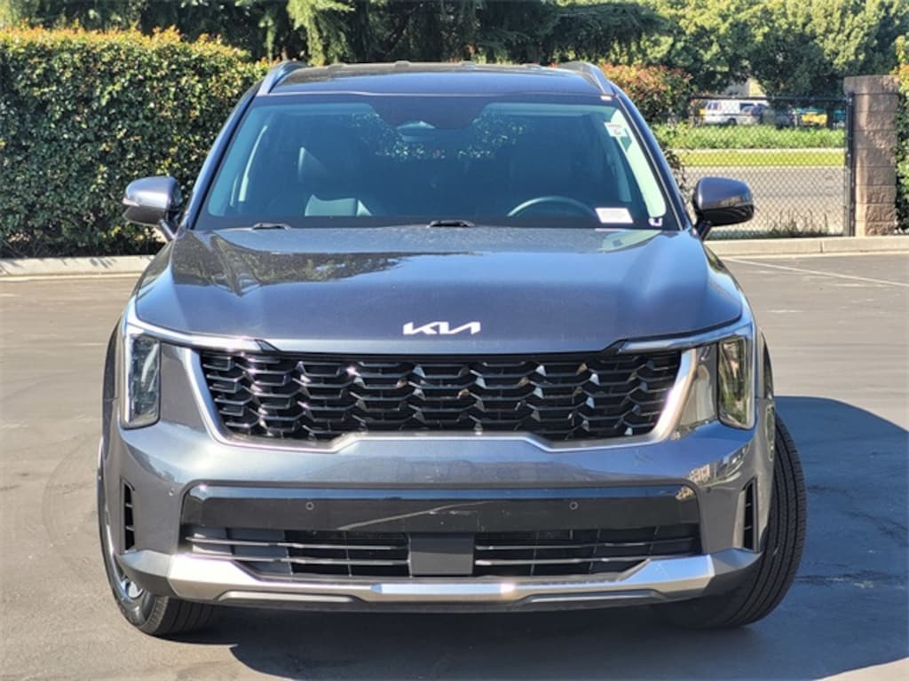 Used 2024 Kia Sorento S SUV