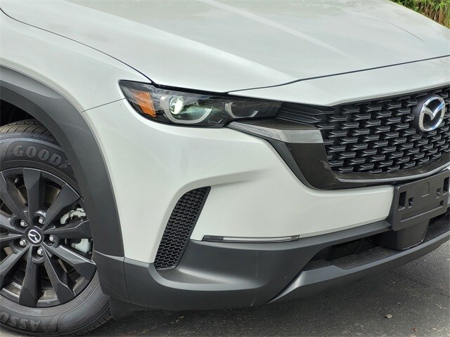 2024 Mazda CX-50 2.5 Select photo 2