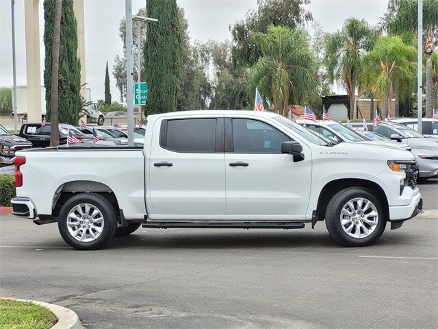 2022 Chevrolet Silverado 1500 Custom photo 4